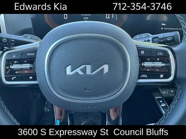 2025 Kia Sorento S - Photo 14