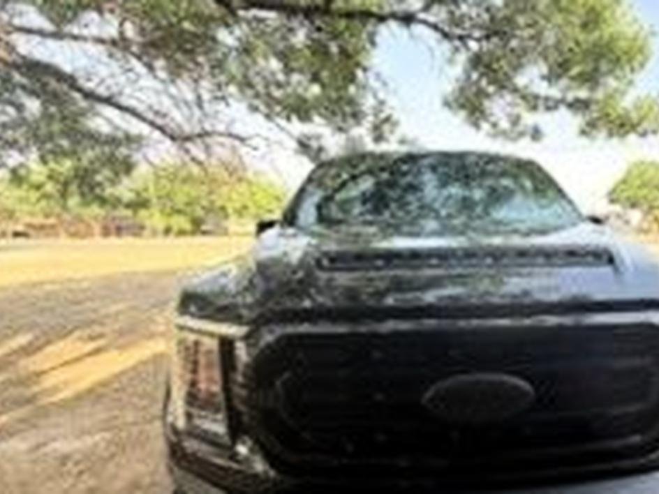 Used 2022 Black Ford Lariat image 4