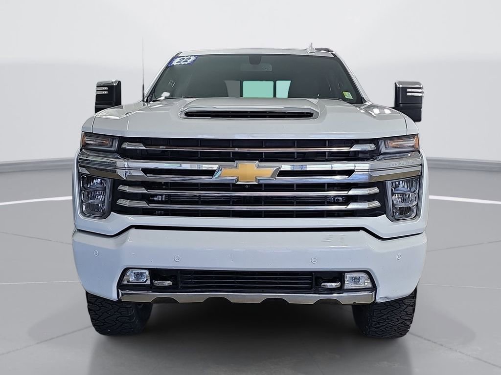 Used 2022 Summit White Chevrolet High Country image 10