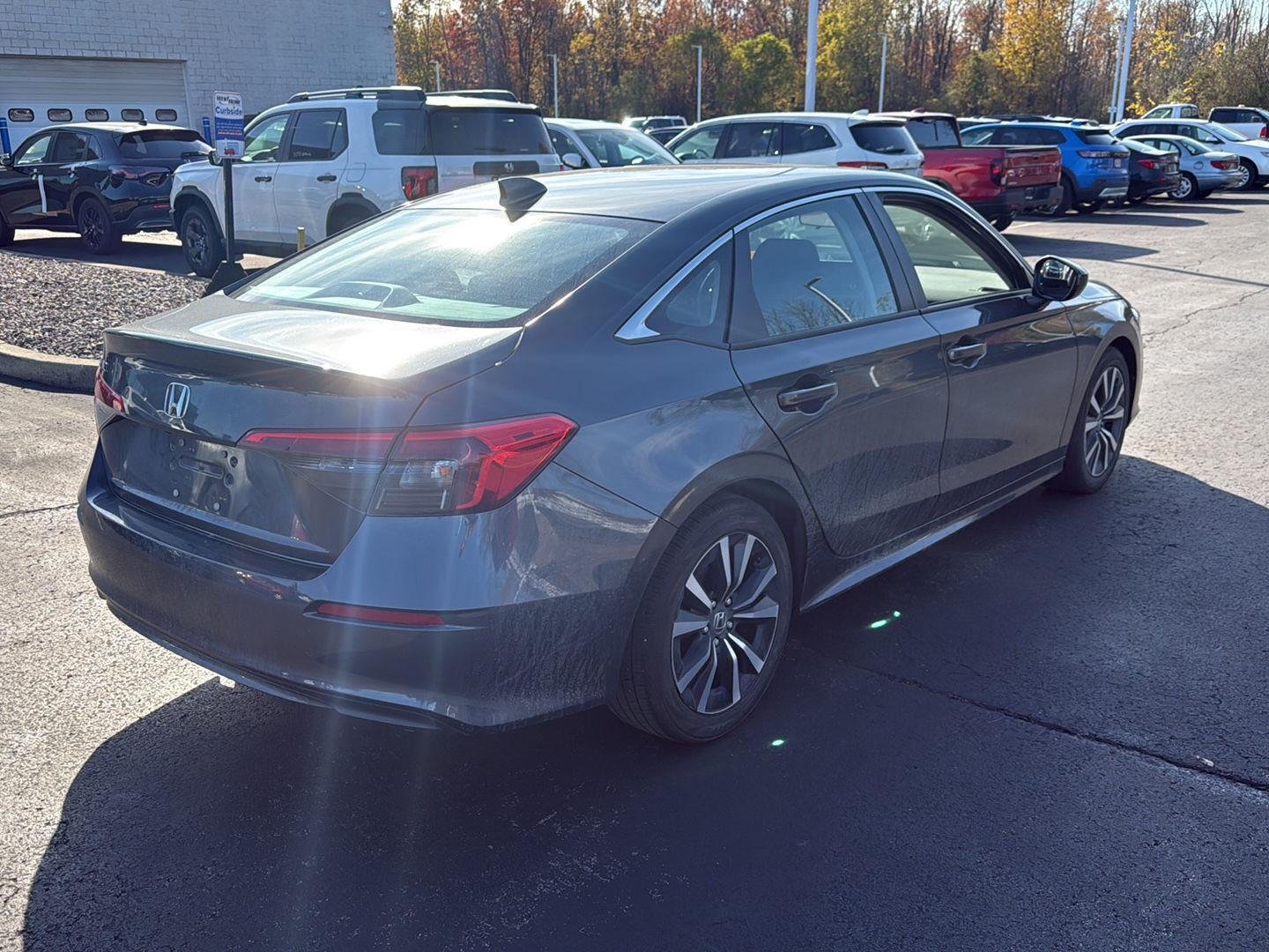 Used 2024 Meteorite Gray Metallic Honda EX image 6