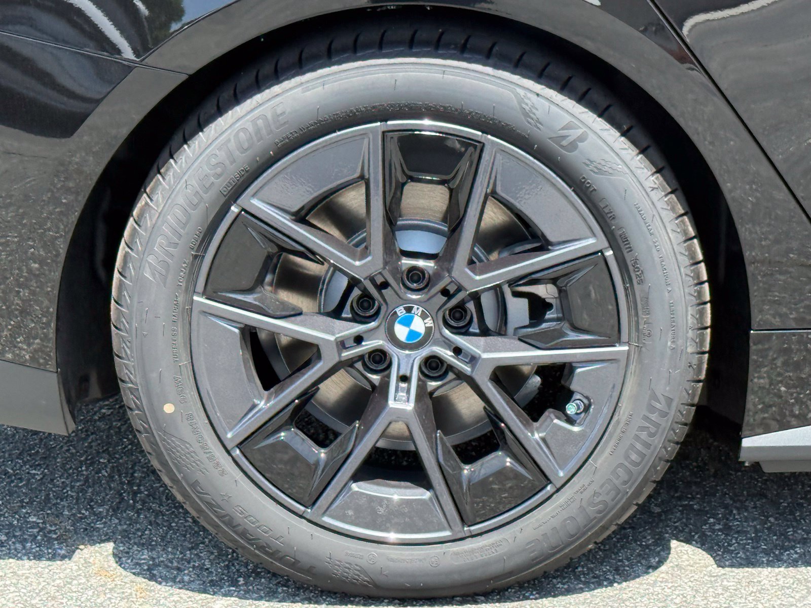 2026 BMW i4 40 - Photo 18