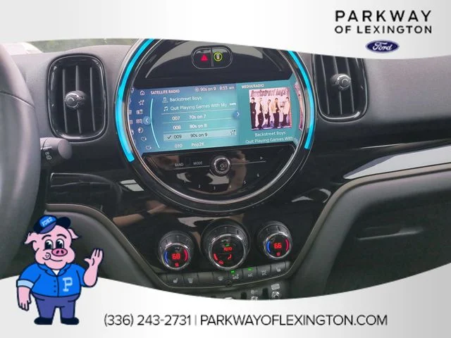 Used 2023 Silver MINI Signature image 20
