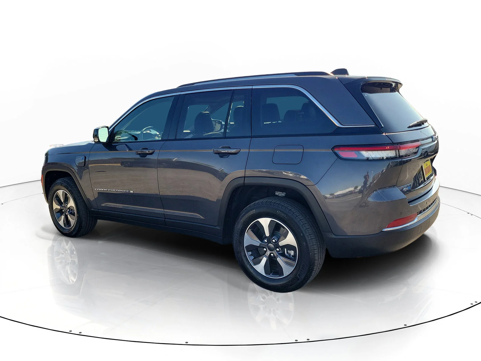 Certified Used 2023 Gray Jeep 4xe image 6