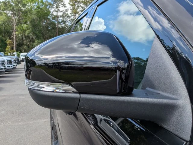 New 2026 Agate Black Metallic Ford MAX Platinum® image 12