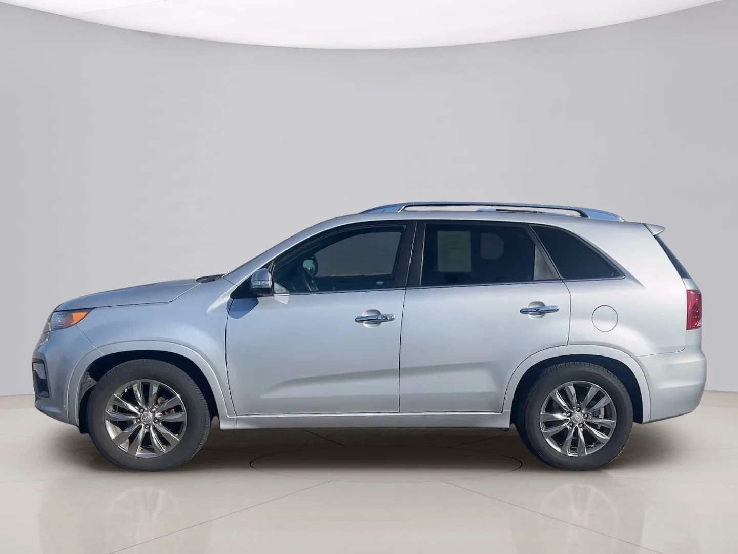 Used 2012 Silver Kia SX 2WD image 3