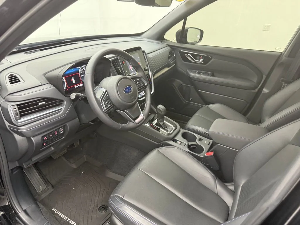 Used 2025 Black Subaru Limited image 19