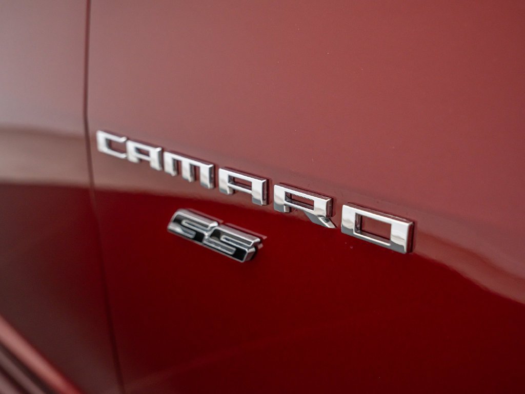 Used 2010 Red Jewel Tintcoat Chevrolet SS image 15