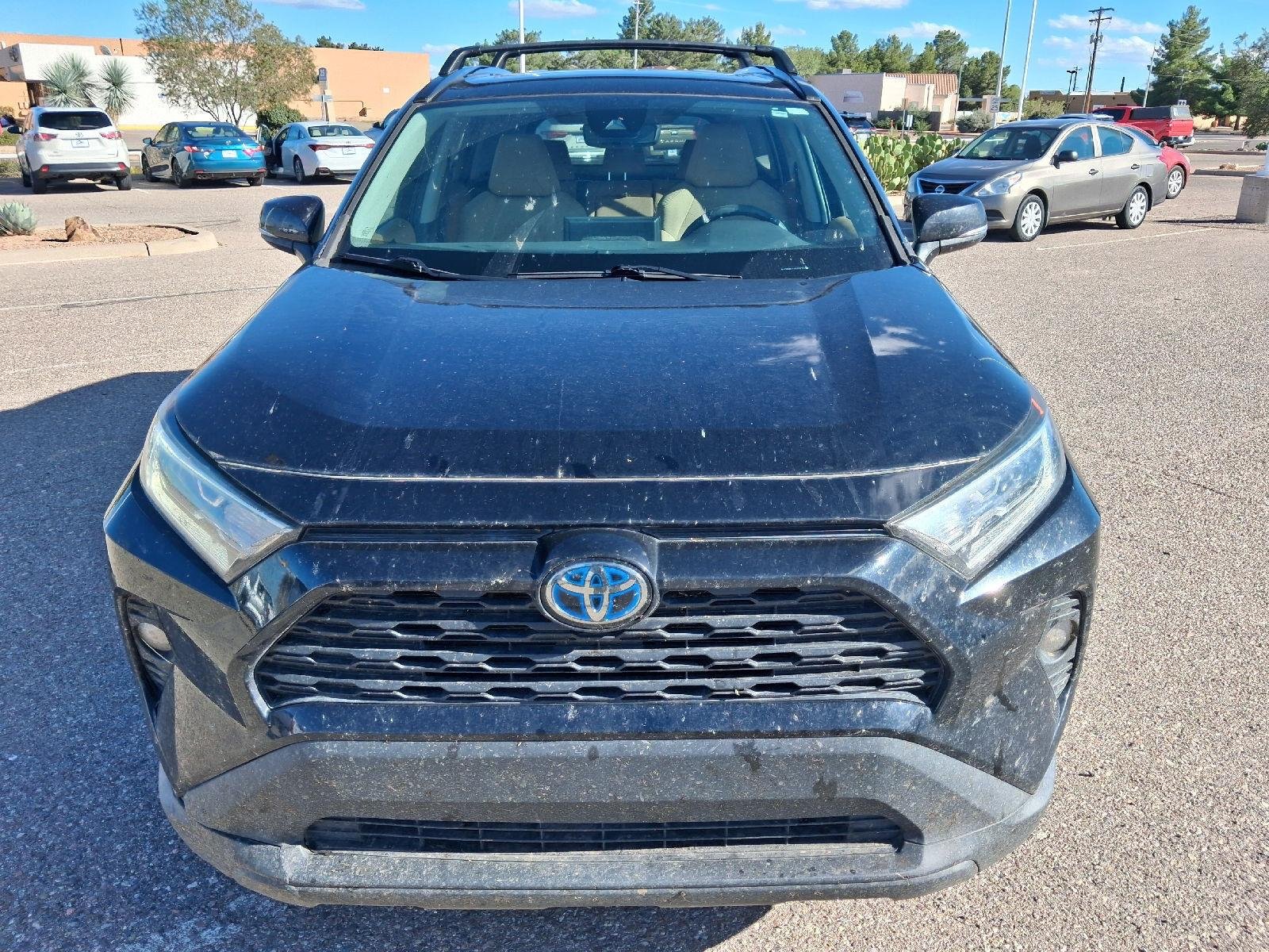 Used 2021 Midnight Black Metallic Toyota XLE image 8
