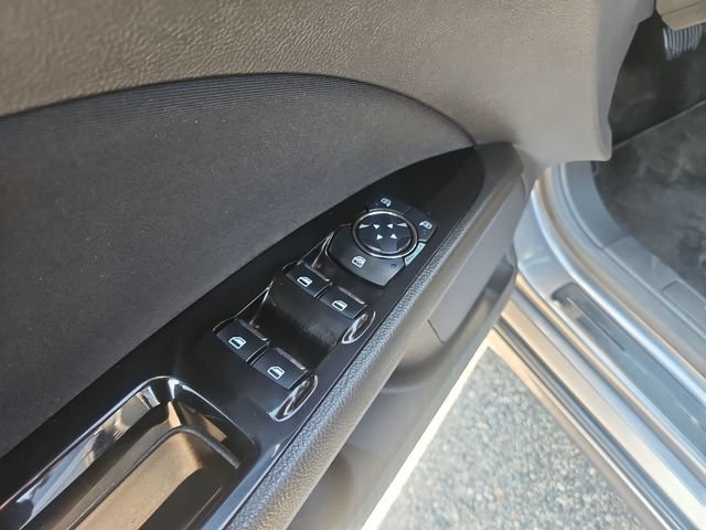 Used 2014 Gray Ford SE image 12