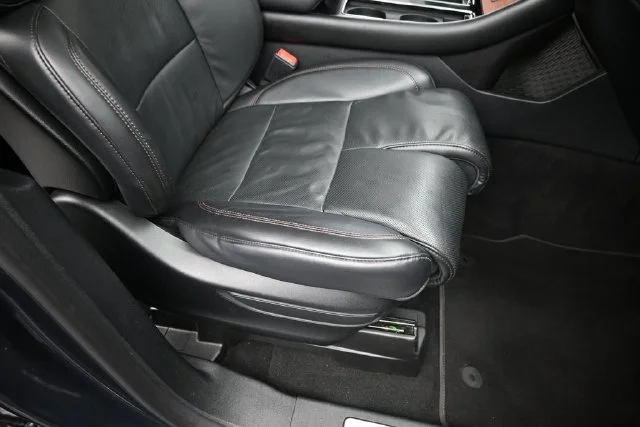 Certified Used 2021 Flight Blue Lincoln Reserve image 33