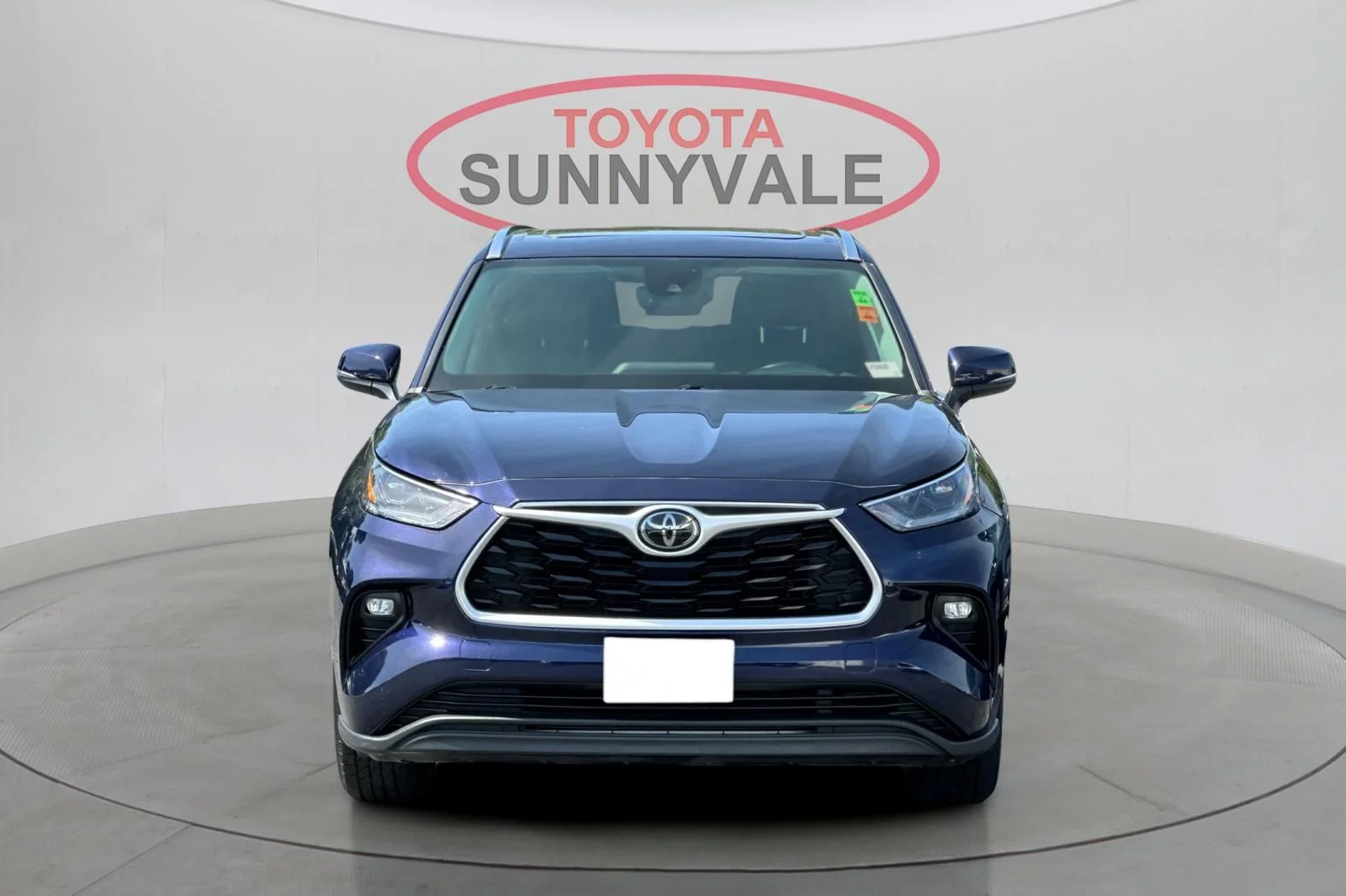 Used 2021  Toyota XLE image 11