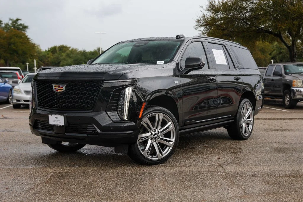 Certified Used 2025 Black Raven Cadillac Sport Platinum image 1