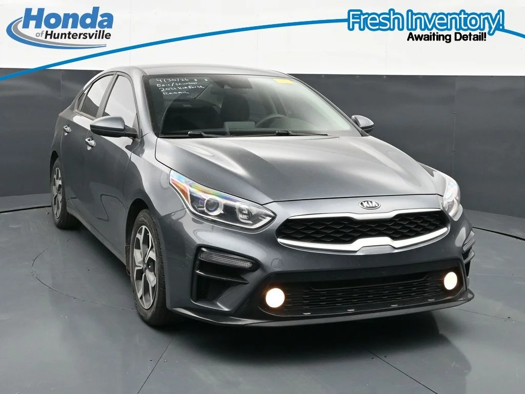 2021 Kia Forte LXS AT's photo