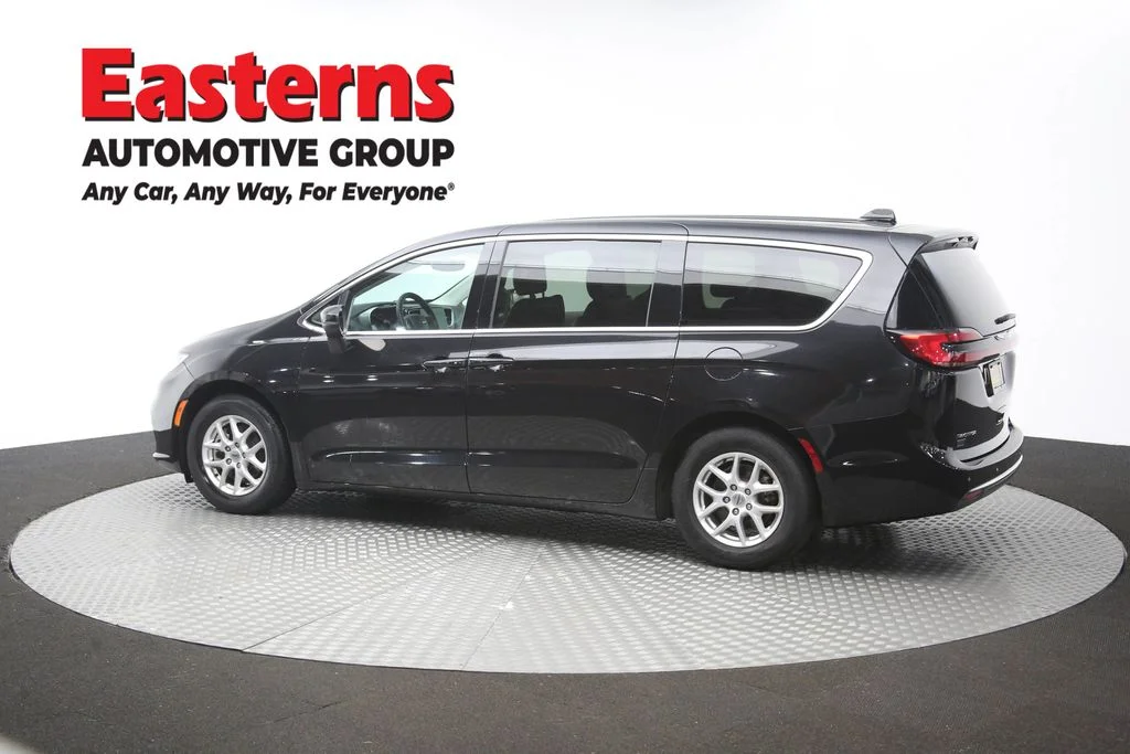 Used 2023 Black Chrysler Touring L image 64