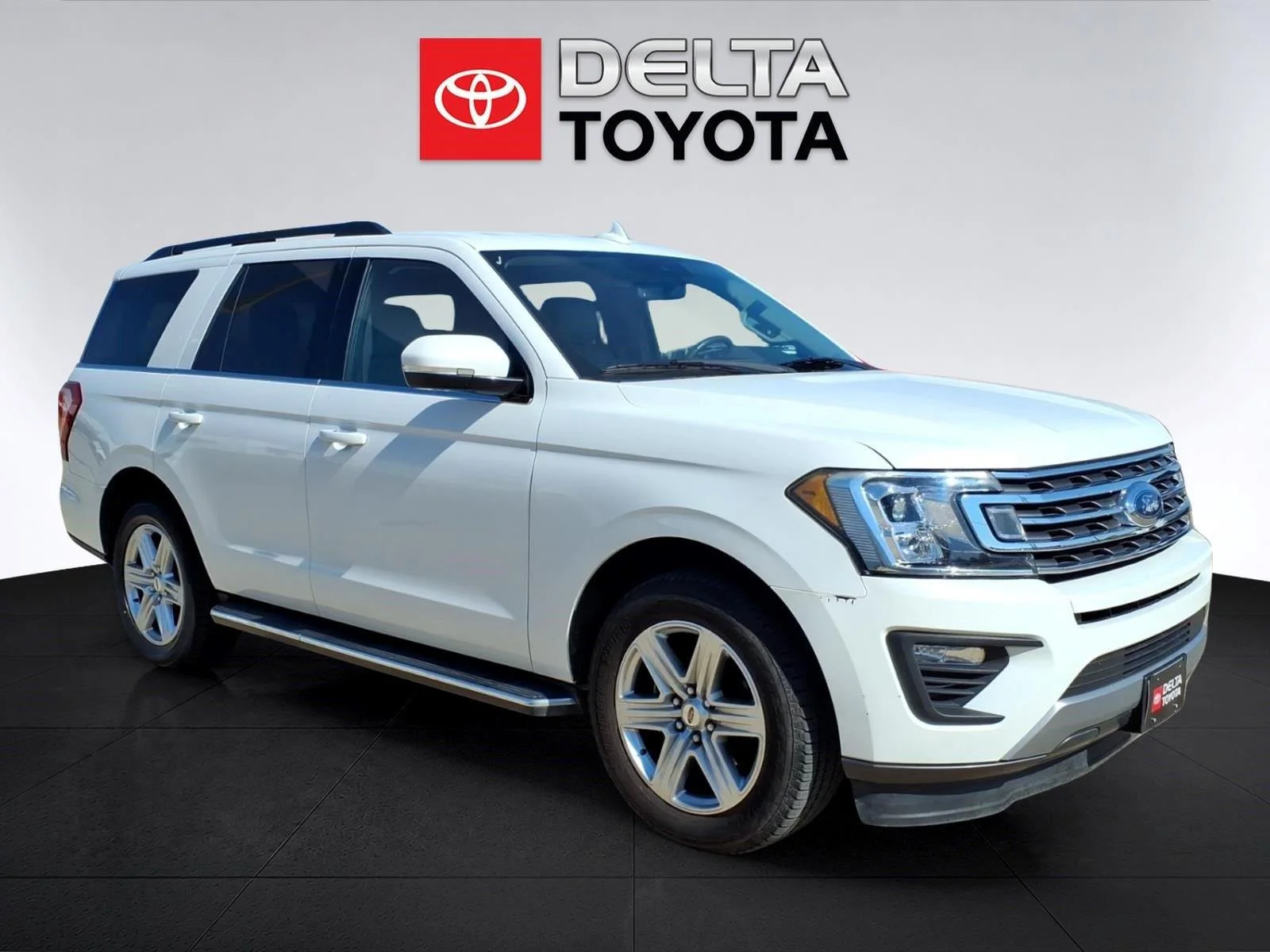 Used 2020 Star White Metallic Tri-Coat Ford XLT image 7