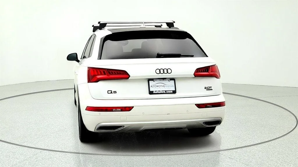 Used 2018 Ibis White Audi 2.0 TFSI Premium Plus w/ Navigation Pkg & Cold Weather Pkg image 6