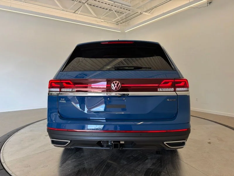 New 2026 Blue Volkswagen 2.0T SE w/Technology image 7