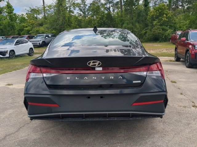 New 2025 Black Hyundai Blue image 32