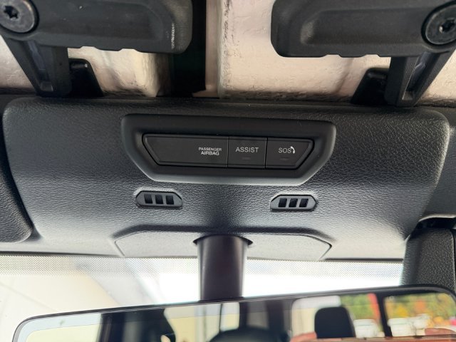Used 2020 Black Jeep Overland image 27