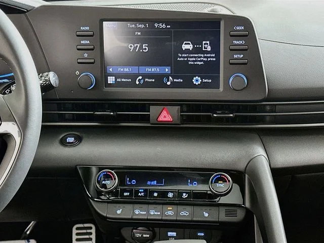 New 2026 White Hyundai SEL Sport image 15