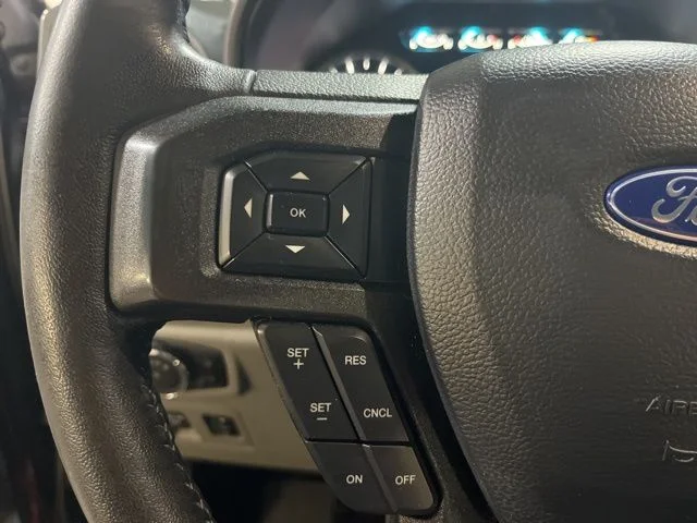 Used 2020 Black Ford XLT image 20