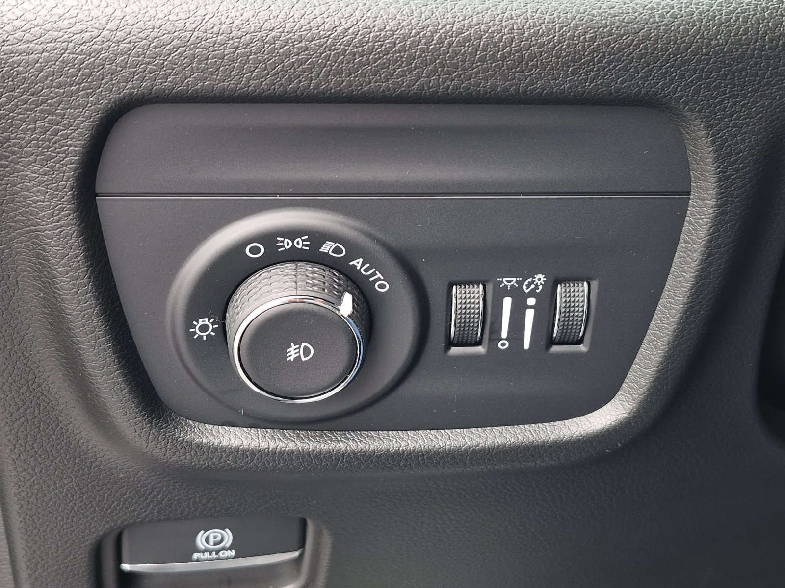 2025 Jeep Grand Cherokee Limited - Photo 17