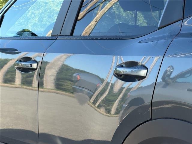 Used 2025 Gun Metallic Nissan SV image 16