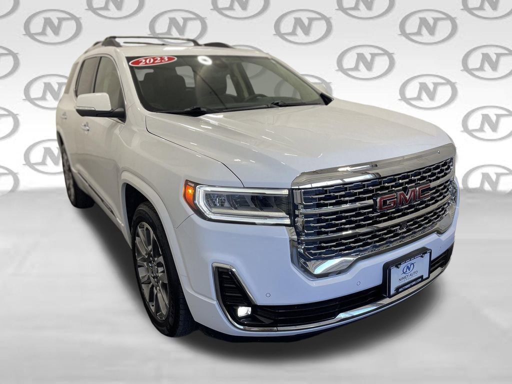 2023 GMC Acadia Denali - Photo 18