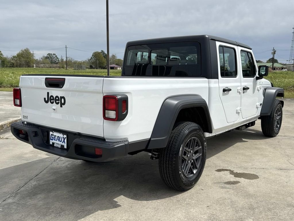 New 2026 Bright White Clear-Coat Exterior Paint Jeep Sport image 13