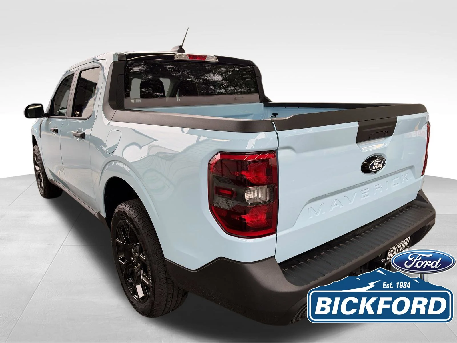 New 2026 Blue Ford XLT image 8