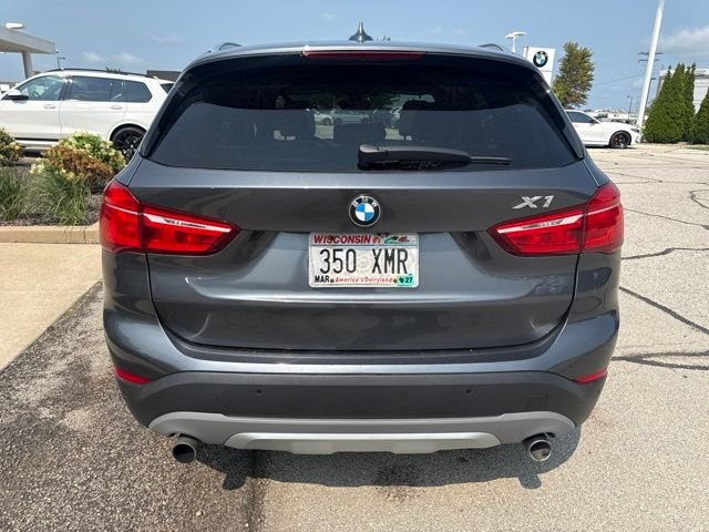 Used 2016 Mineral Gray Metallic BMW xDrive28i image 5