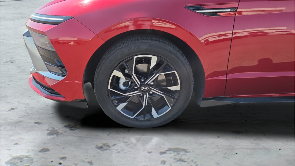 Used 2024 Red Hyundai SEL image 40