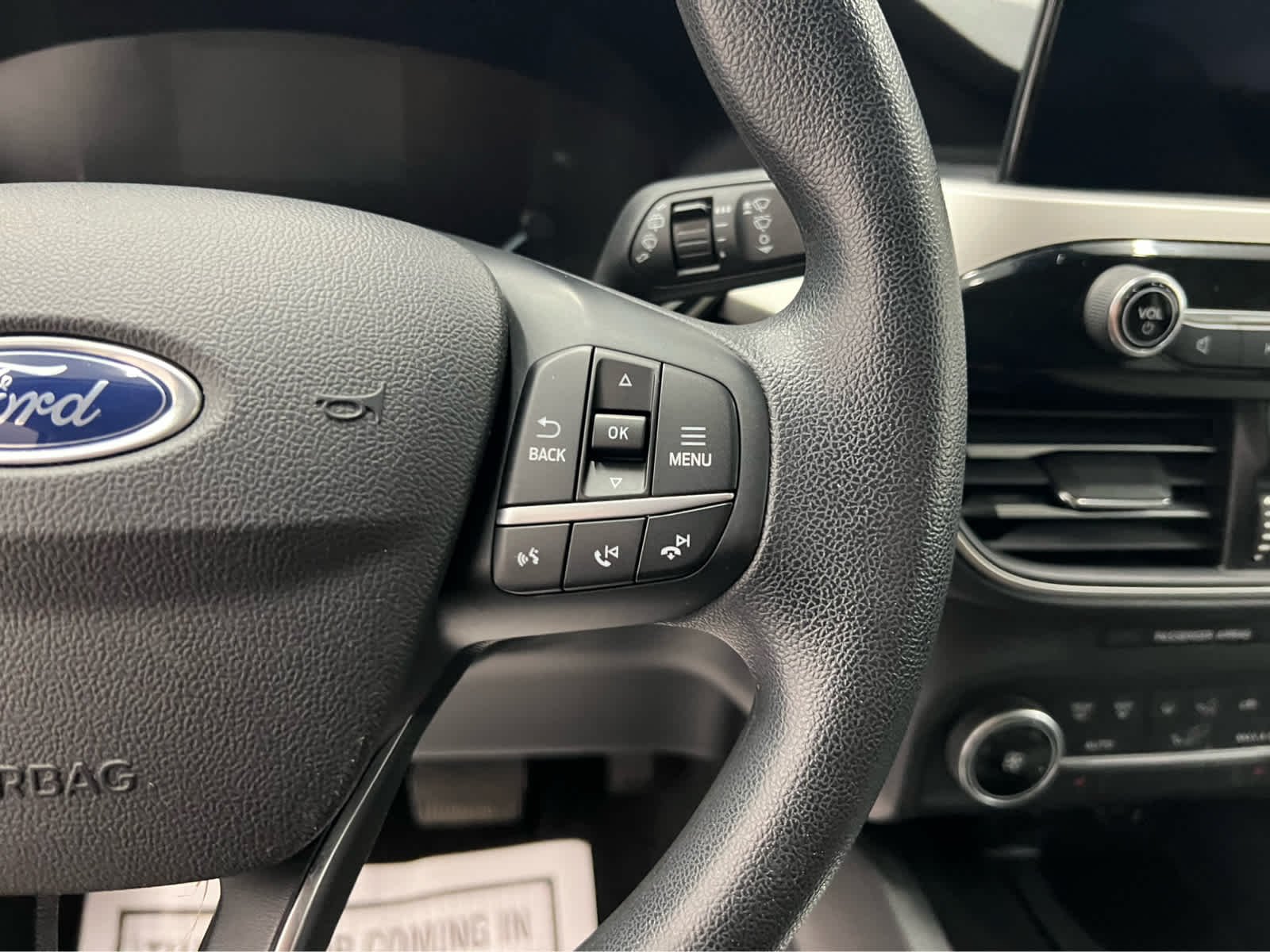 Used 2020 Agate Black Ford SE image 19