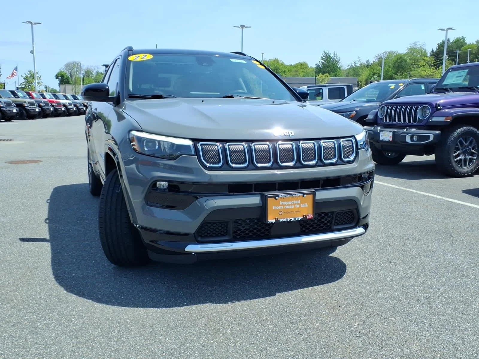 Certified Used 2022 Sting-Gray Clearcoat Jeep Limited image 4