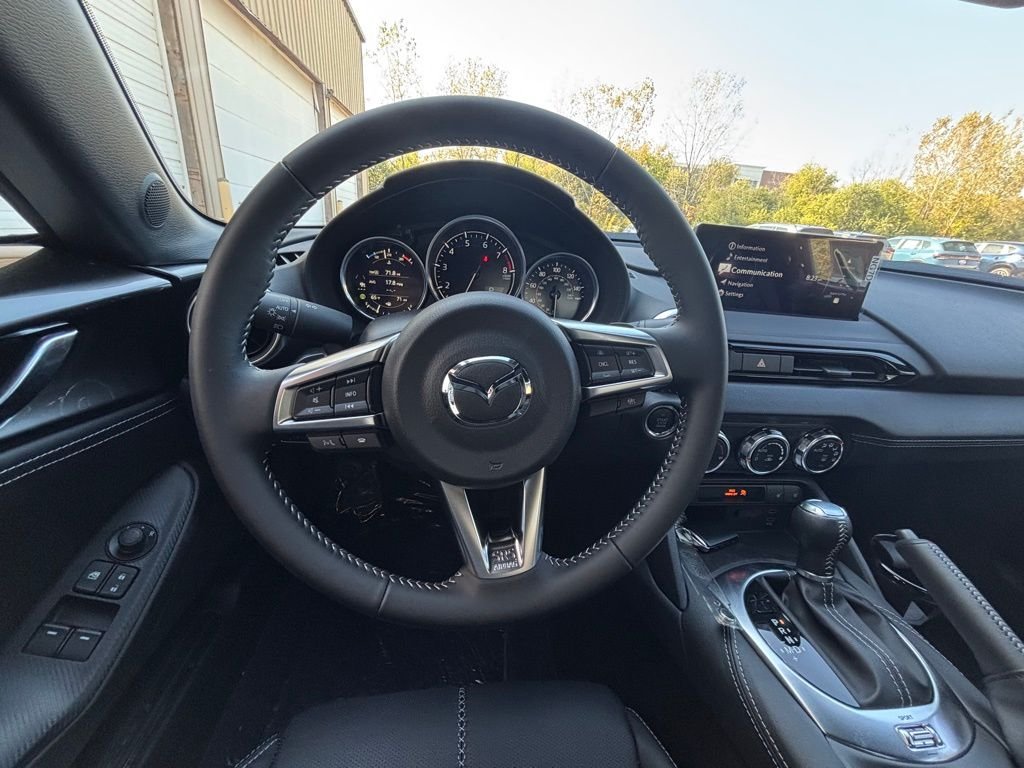 2025 Mazda MX-5 Miata Grand Touring - Photo 14