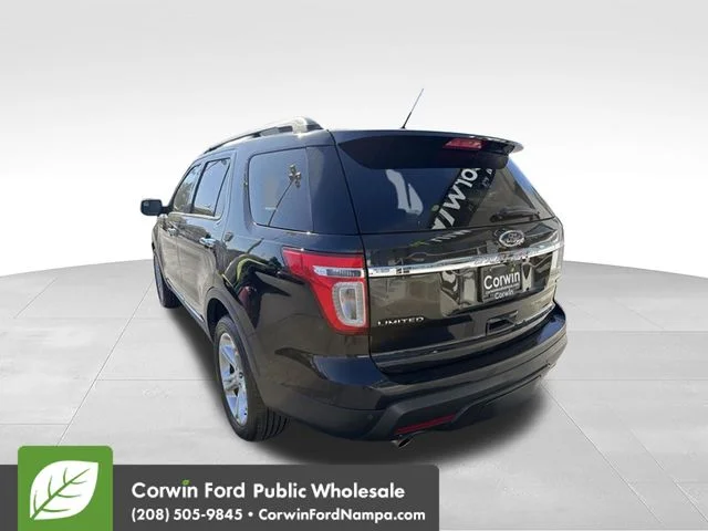 Used 2013 Black Ford Limited image 7