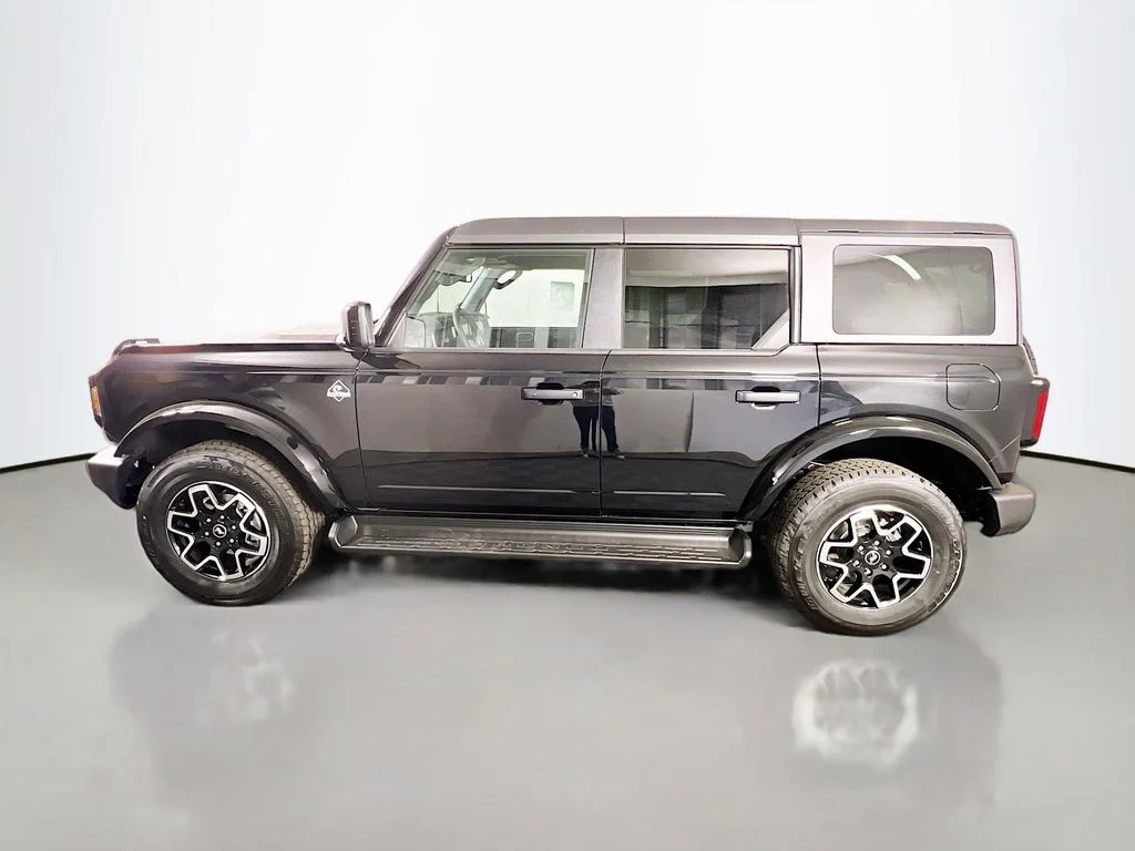 New 2026 Shadow Black Ford Outer Banks image 6