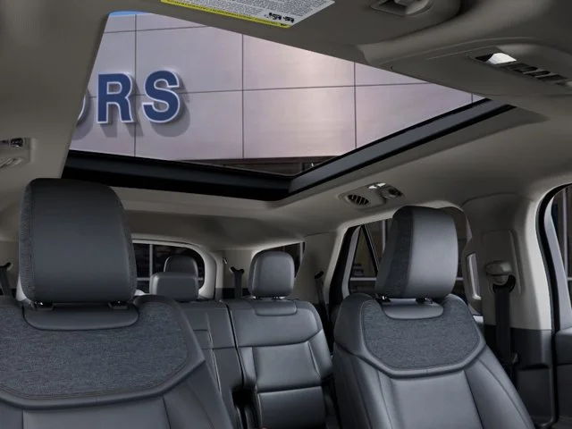 New 2027 Agate Black Metallic Ford Active image 22