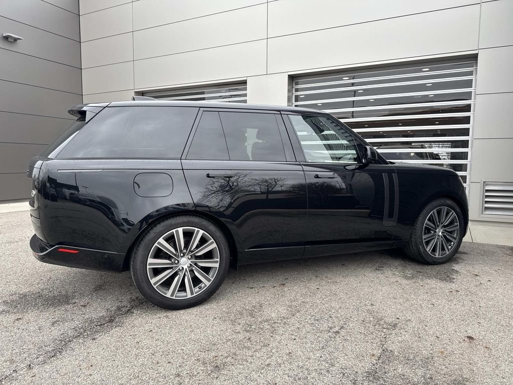 Certified Used 2023 Santorini Black Metallic Land Rover SE image 8