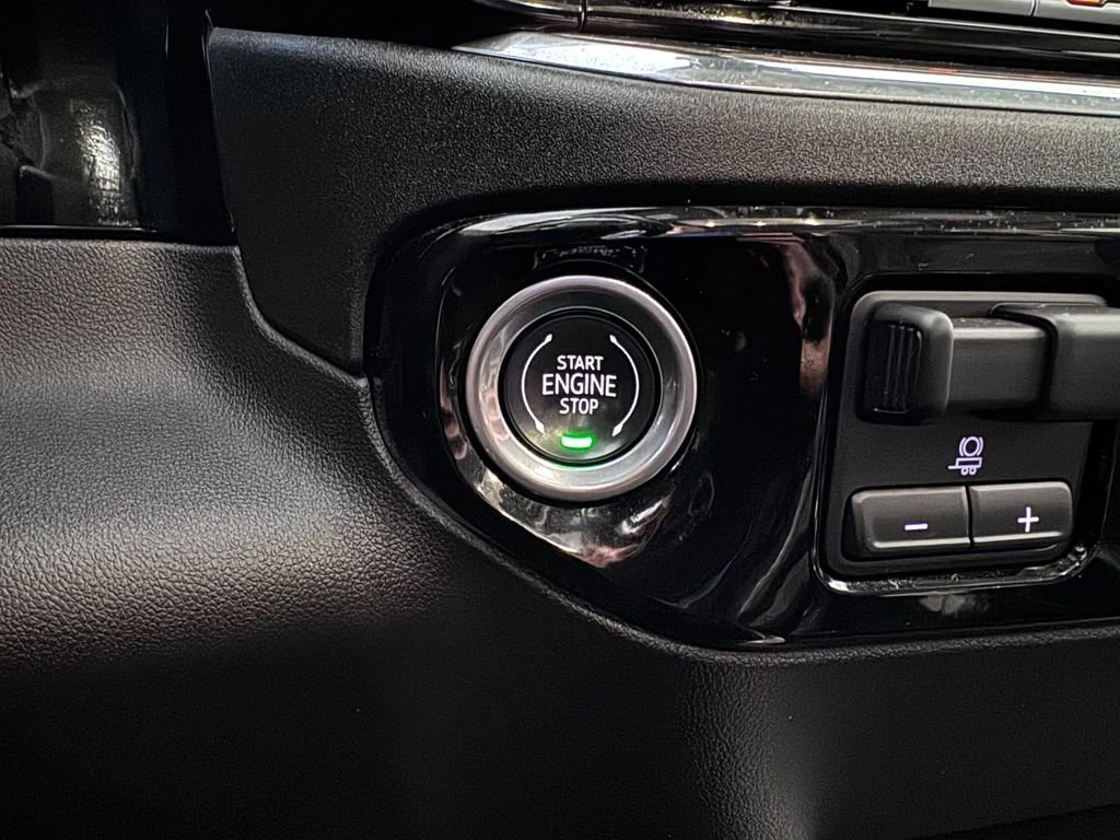 2024 Chevrolet Silverado 1500 LTZ - Photo 23