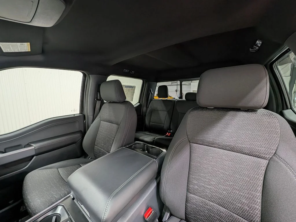 New 2026 Carbonized Gray Metallic Ford XLT image 16