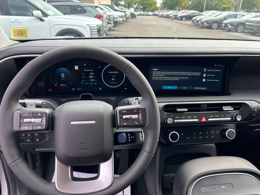 New 2027 Silver Hyundai SEL AWD image 12