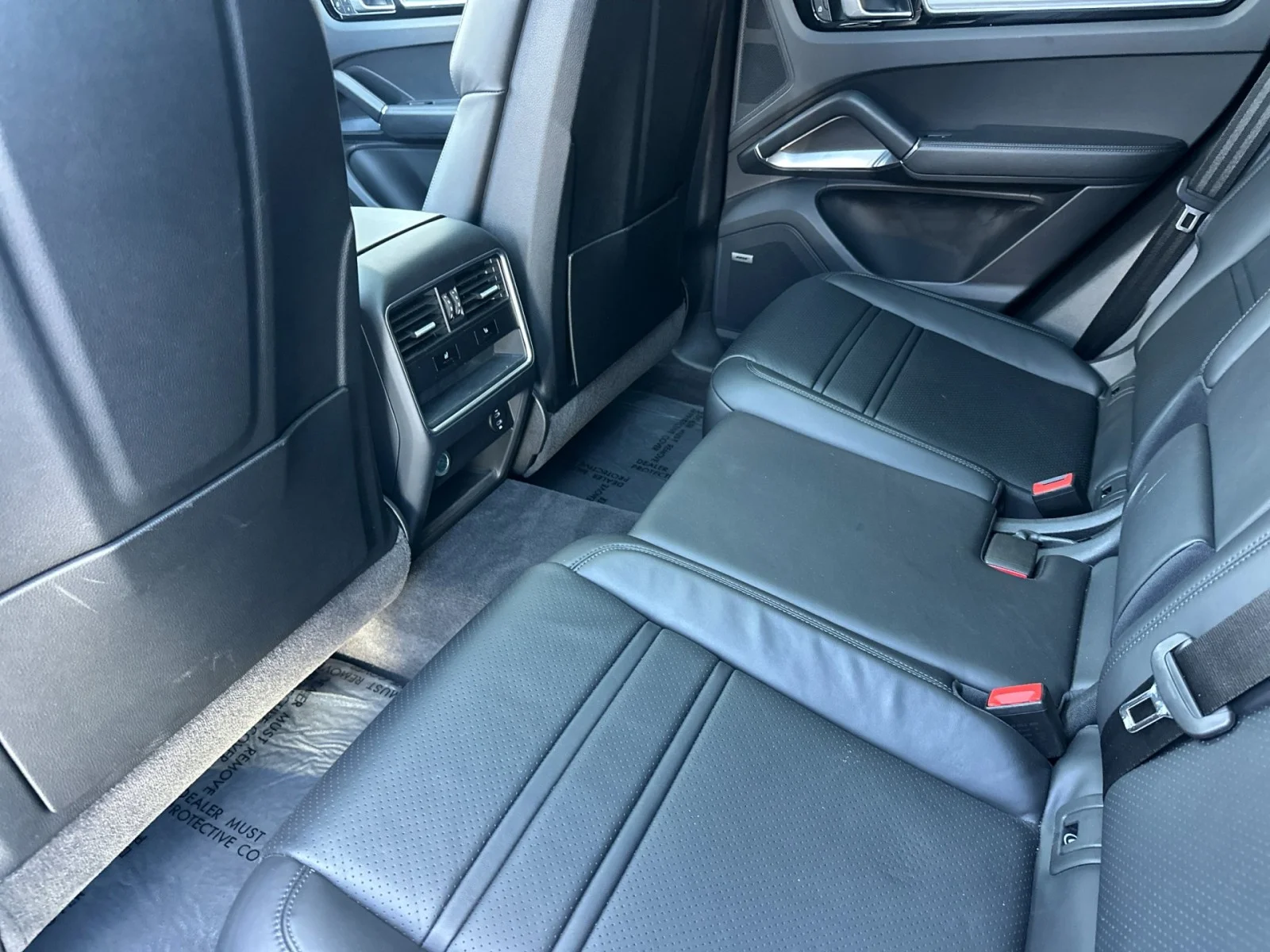 Used 2022 QUARTZITE GREY Porsche Turbo Coupe image 13