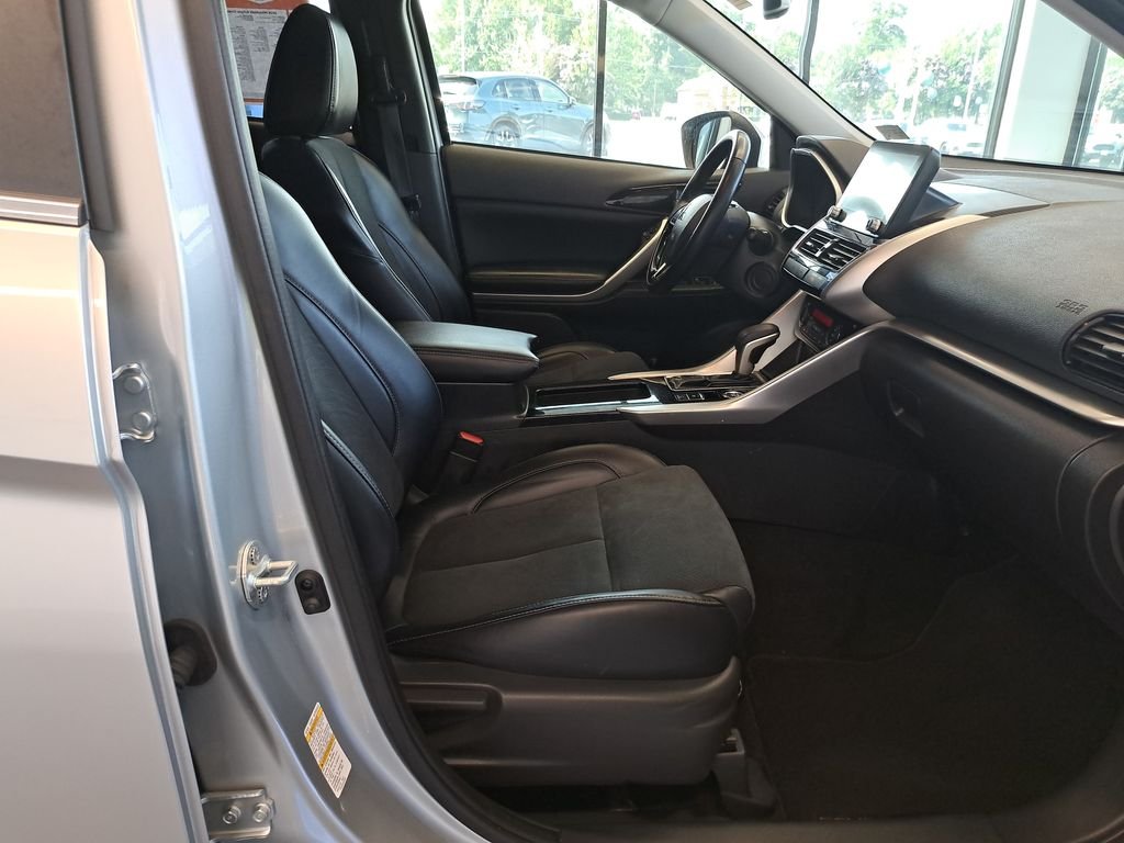 Used 2024 Black Mitsubishi SE image 30
