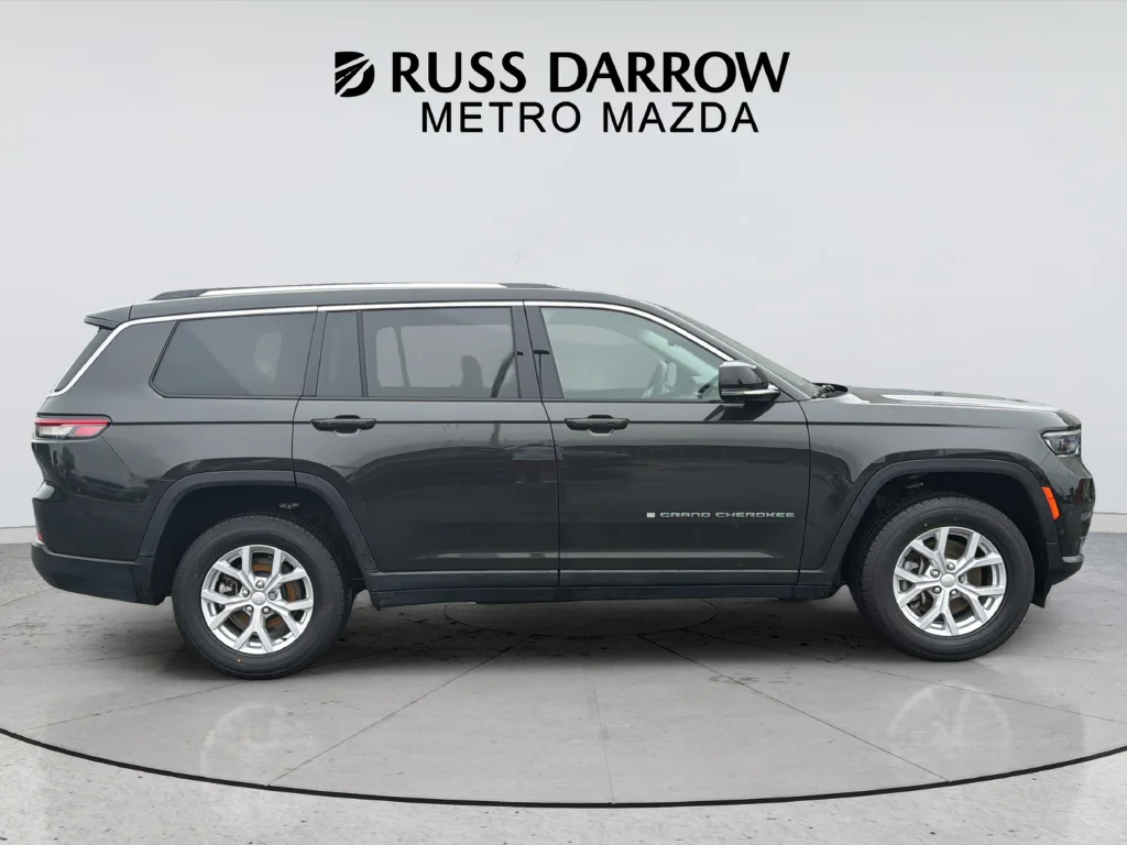 Used 2023 Gray Jeep Limited image 6