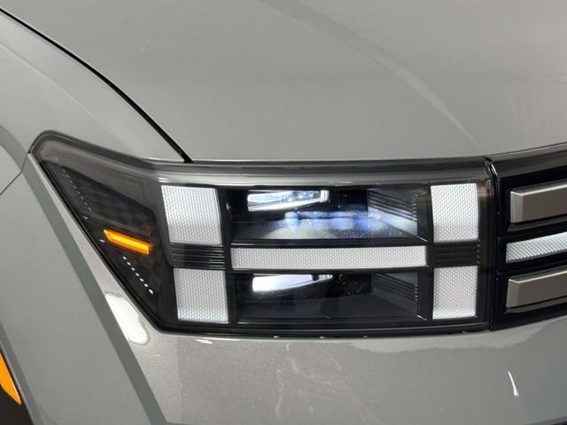 Used 2025 Gray Hyundai SEL image 15