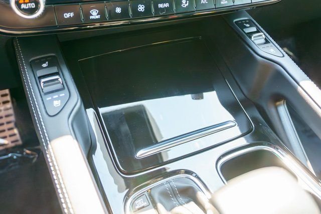 Used 2025  Kia SX-Prestige X-Line image 36