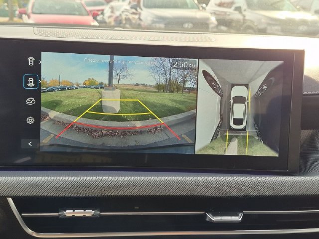 Used 2024 Black Hyundai Limited image 21