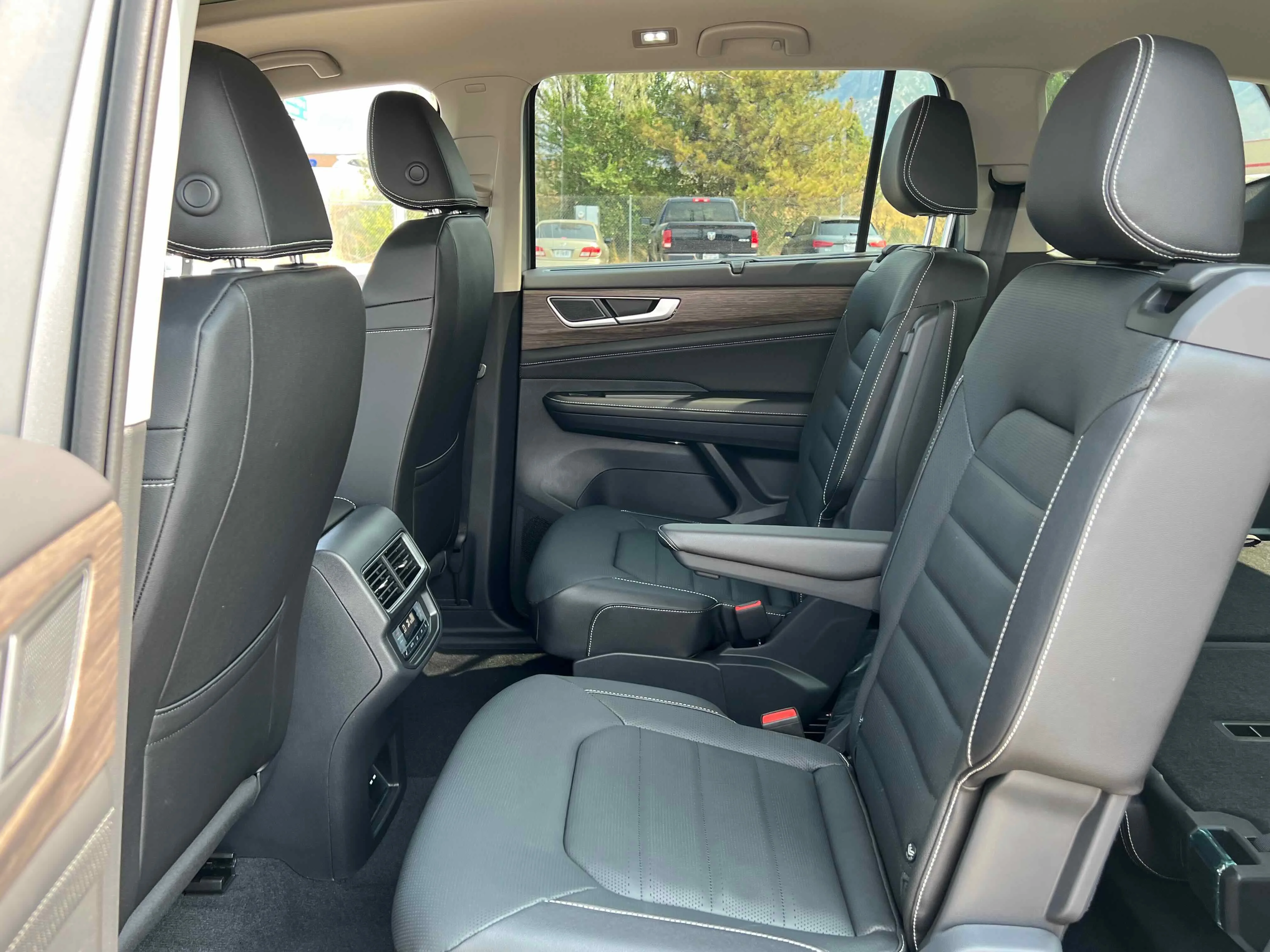 New 2026 Silver Mist Volkswagen 2.0T SEL image 21