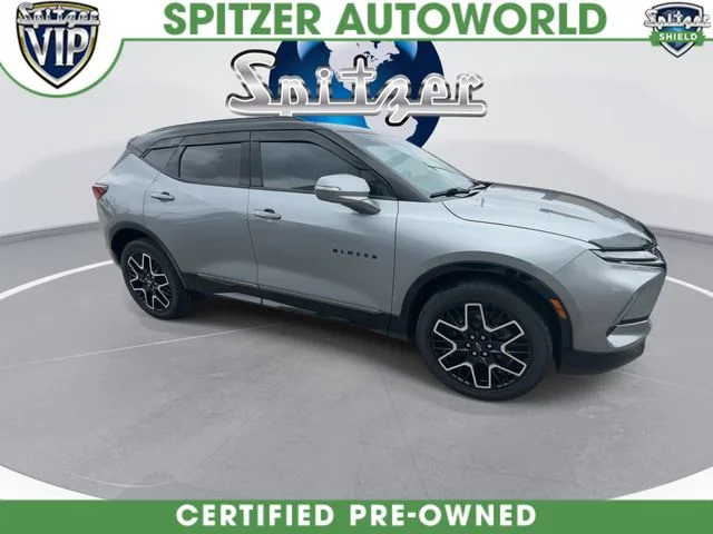 Used 2024 Gray Chevrolet RS image 10